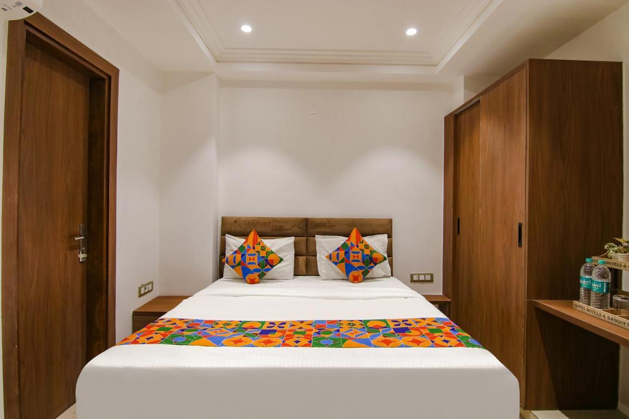 Fabhotel La Serene Bnb- Ashok Vihar Ню Делхи Екстериор снимка